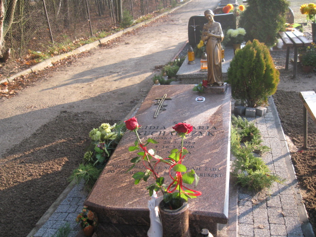 Grób Lidia Maria Kucharczyk