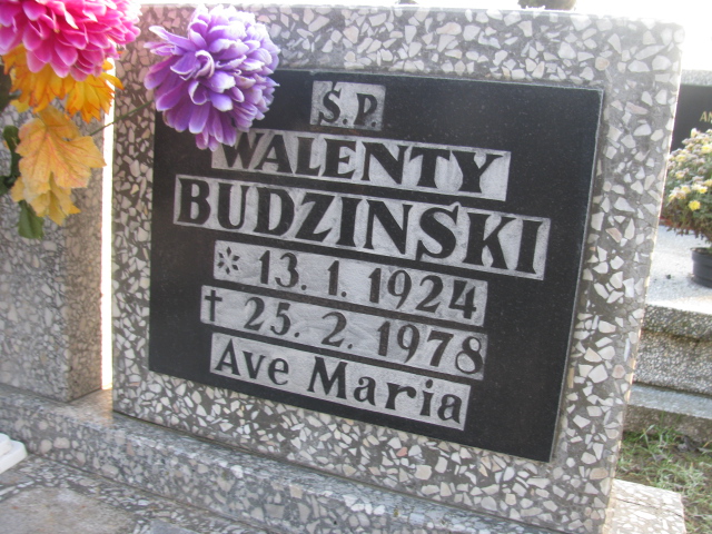 Grób Józef Walenty Budziński