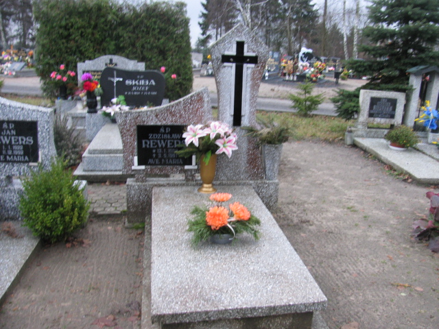 Grób Zdzisław Jan Rewers