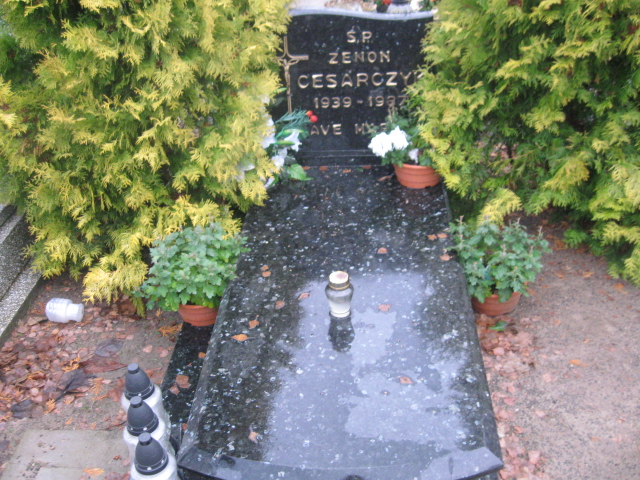Grób Zenon Cesarczyk