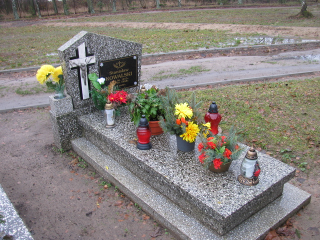 Grób Roman Kowalski