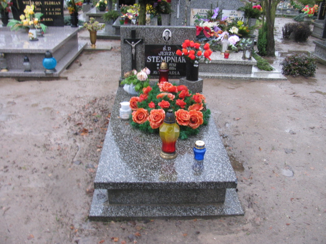 Grób Jerzy Stempniak