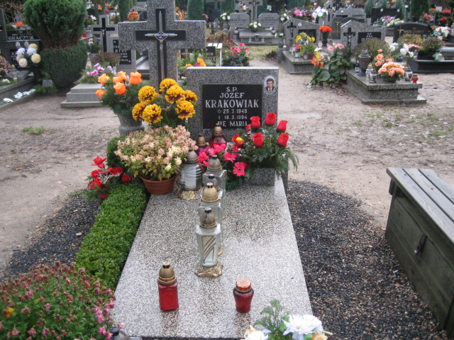 Grób Józef Krakowiak